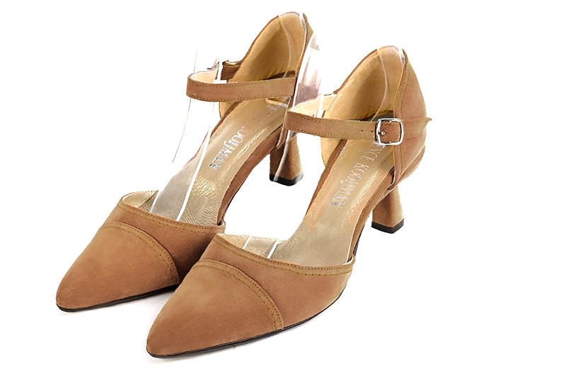 Camel beige women's open side shoes, with an instep strap. Tapered toe. Medium spool heels. Front view - Florence KOOIJMAN